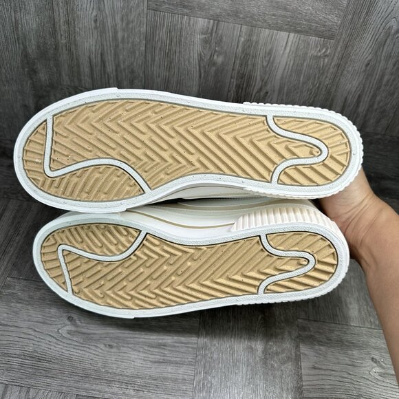 Nike Court Legacy Lift Women 11 Beige DM7590-200 Leather Lifestyle Shoes - Picture 7 of 8